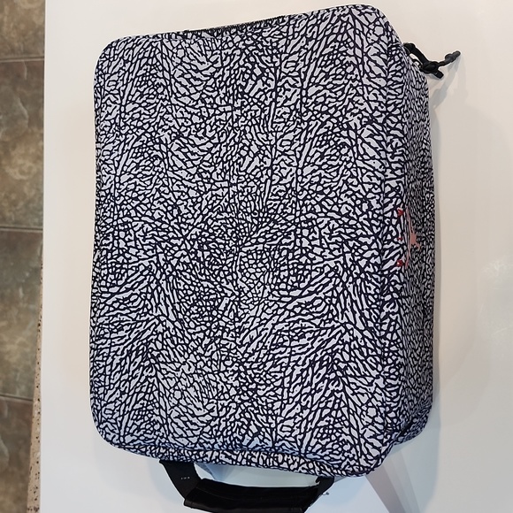 Nike Air Jordan 3 Retro The Shoe Travel/Display Bag 'Reimagined' L [9B0388 100] - Picture 6 of 8